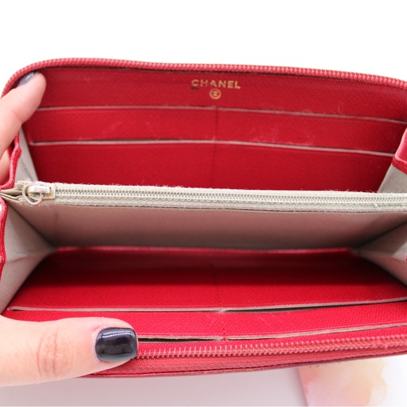 Chanel Wallet 🔥❤️ - Picture 7 of 9